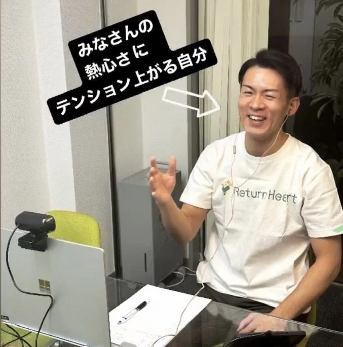 個別相談会で話すミッツ